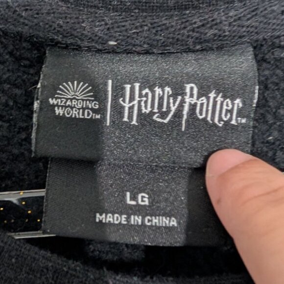 Wizarding World of Harry Potter Sweatshirt Adult Size Large Expecto Patronum - Picture 3 of 9